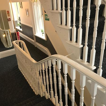 The White House By Bodacious! Swansea Dış mekan fotoğraf